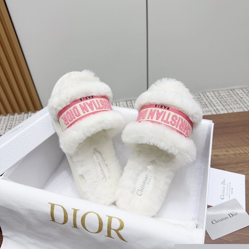 ch**an D*or slippers